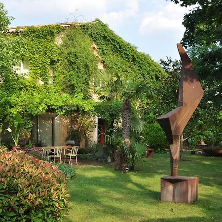 La Mazade De Saint Mamert Exterior photo
